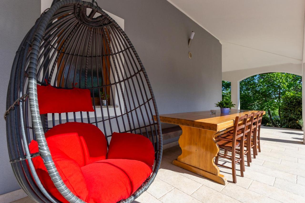 Villa Anavi Bicici ภายนอก รูปภาพ